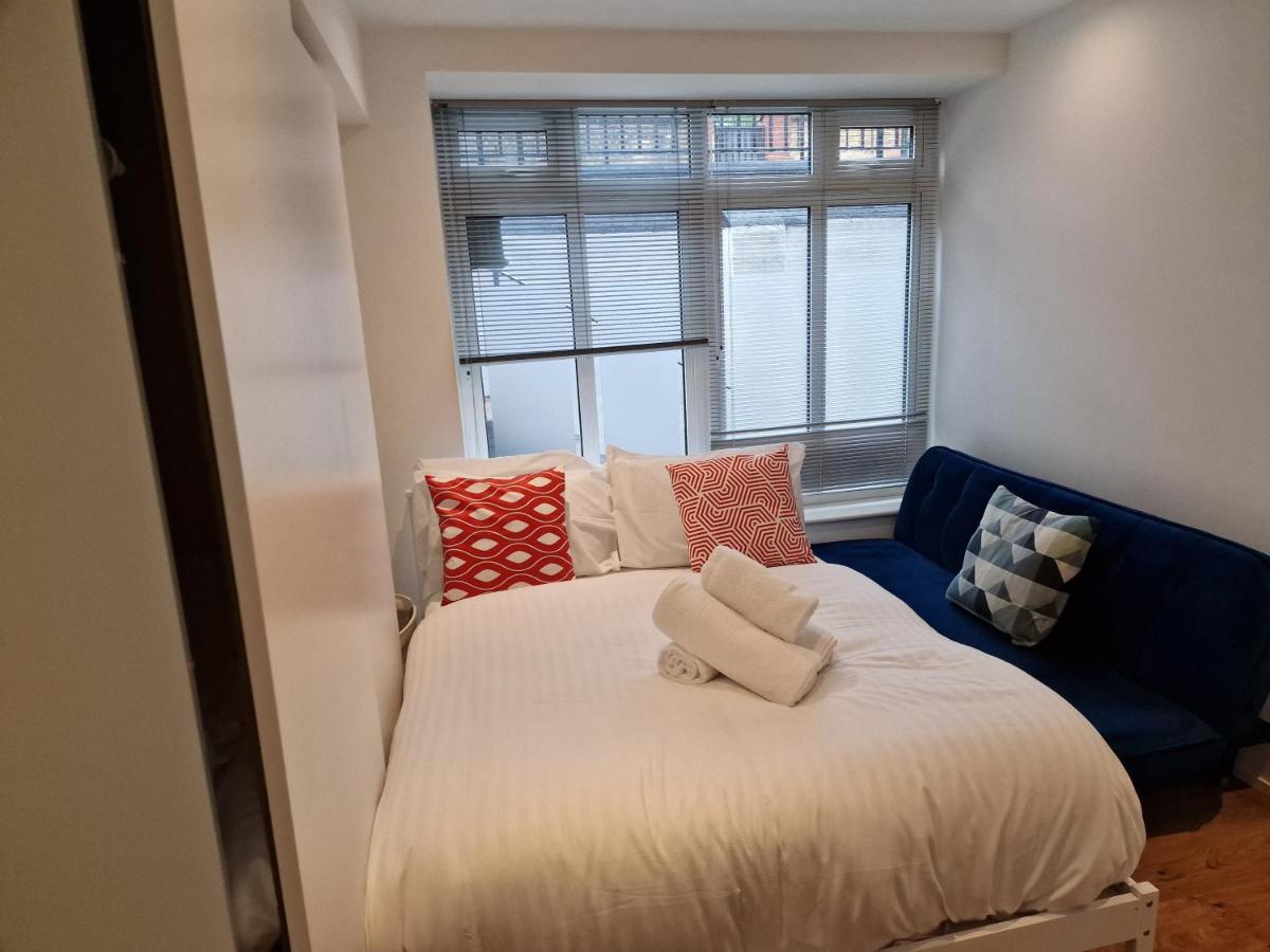 Lovely 1-Bed Apartment In Londra Dış mekan fotoğraf